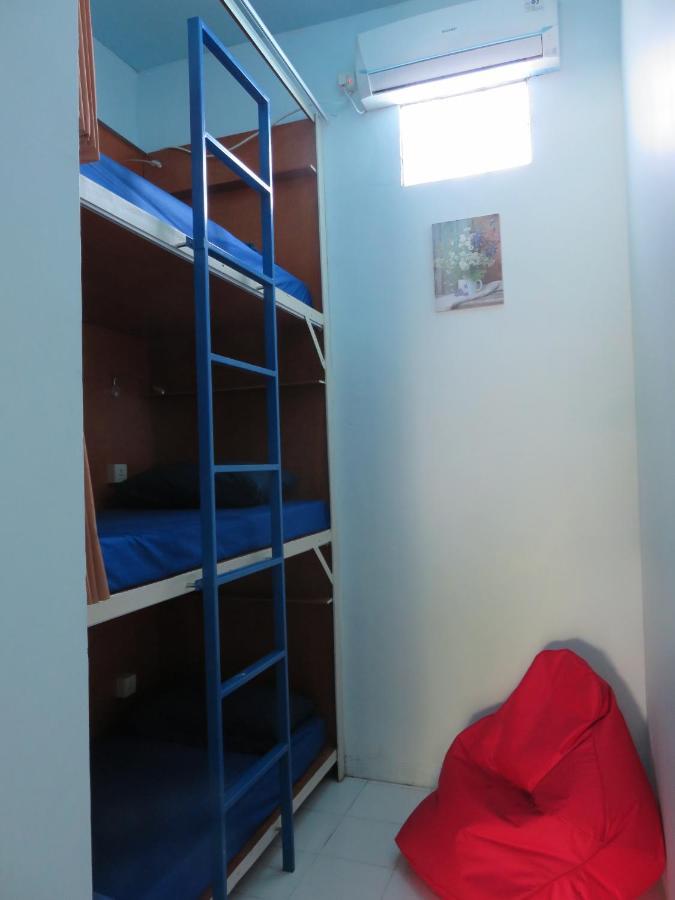 Kumpul Hostel Kuta レギャン エクステリア 写真