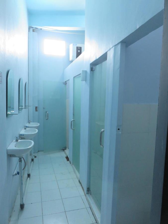 Kumpul Hostel Kuta レギャン エクステリア 写真